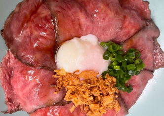 黒毛和牛ローストビーフ丼